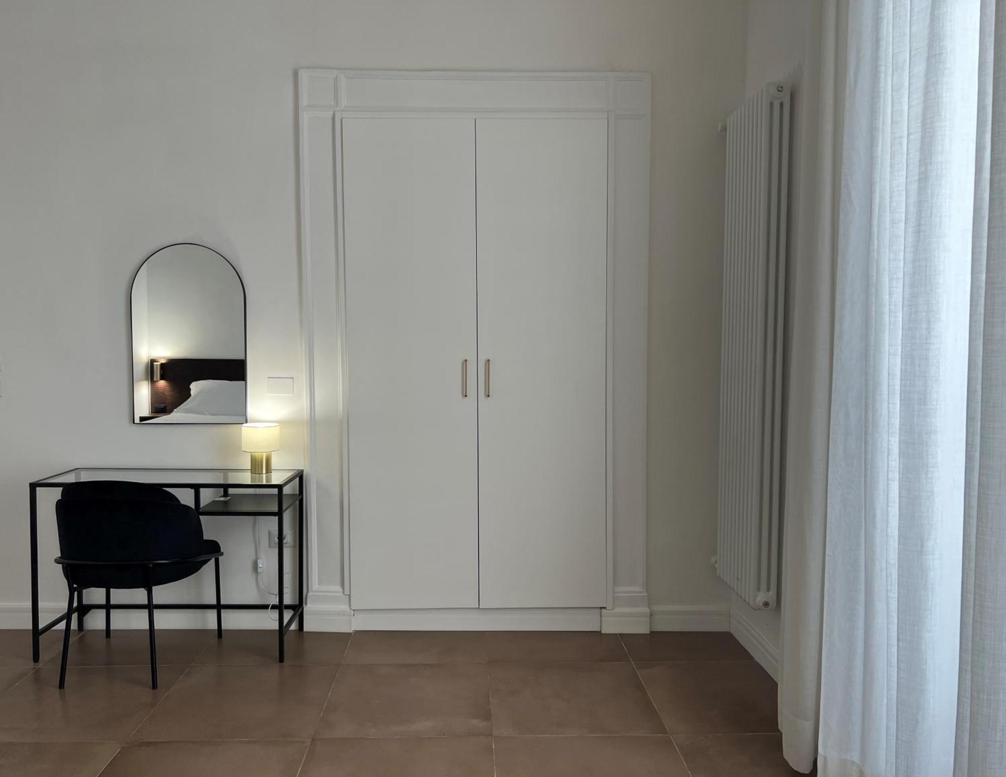 Domus Delia Luxury Apartment Nápoly Kültér fotó
